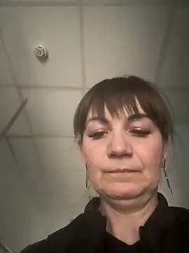 Butterfly8385 online show from March 2026 08:08:01 PM