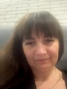 Butterfly8385 online show from November 2025 07:51:01 PM