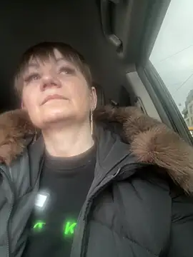 Butterfly8385 online show from February 2026 02:03:01 PM