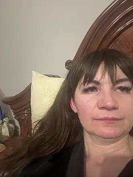 Butterfly8385 online show from April 2026 08:02:01 PM