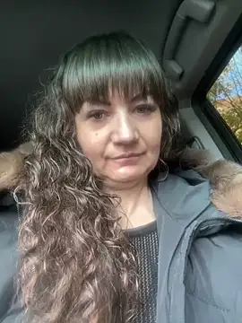 Butterfly8385 online show from October 2025 09:30:02 AM