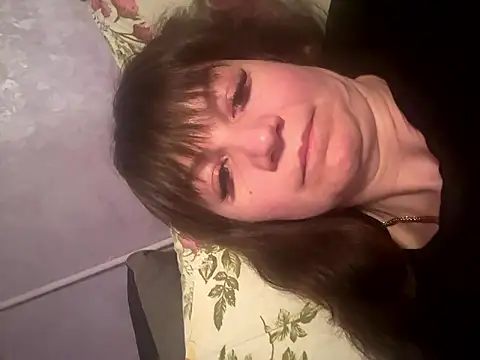 Butterfly8385 online show from March 2026 09:19:01 PM