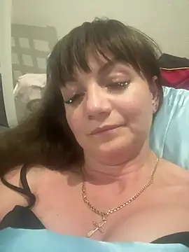 Butterfly8385 online show from June 2026 08:32:01 PM
