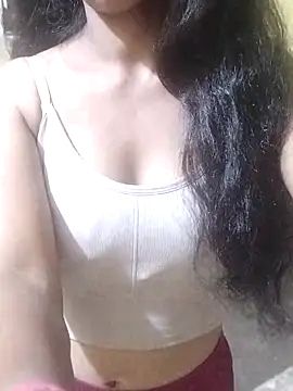 Jaanvi G online show from October 2025 11:34:01 AM