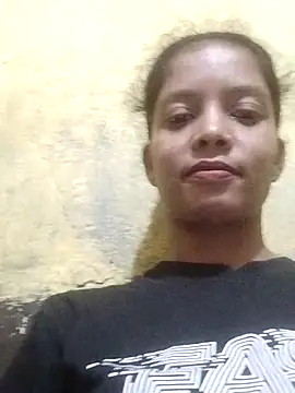 Jaanvi G online show from October 2025 12:04:01 PM