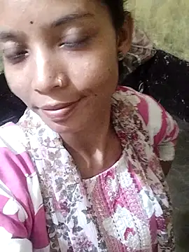 Jaanvi G online show from October 2025 12:26:02 PM