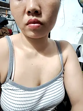 pusi xinh online show from October 2025 05:09:01 AM