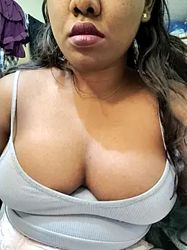 Lovely Payal online show from April 2026 04:20:02 AM