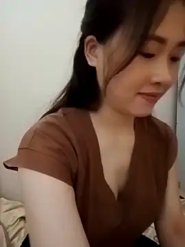 tuongvycute online show from October 2025 04:40:01 PM