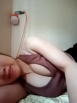 tuongvycute online show from October 2025 04:00:02 AM