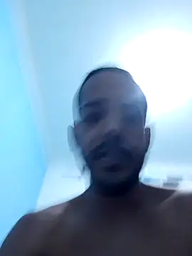 CariocaRJ211 online show from January 2026 11:20:01 PM