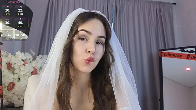 Snapshot of LionKierra chatting on October 2025 04:09:01 AM LionKierra online show from October 2025 04:09:01 AM