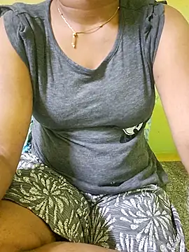 Snapshot of tamil_kanaka chatting on June 2026 03:45:01 PM tamil kanaka online show from June 2026 03:45:01 PM