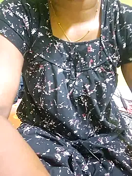 Snapshot of tamil_kanaka chatting on June 2026 04:54:02 AM tamil kanaka online show from June 2026 04:54:02 AM