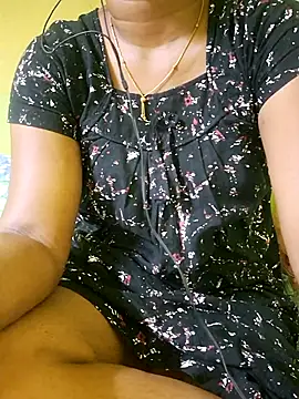 Snapshot of tamil_kanaka chatting on June 2026 04:18:01 AM tamil kanaka online show from June 2026 04:18:01 AM