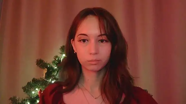 VeraLush online show from December 2025 12:41:01 PM