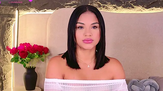 AmyCarammel online show from November 2025 05:50:01 PM