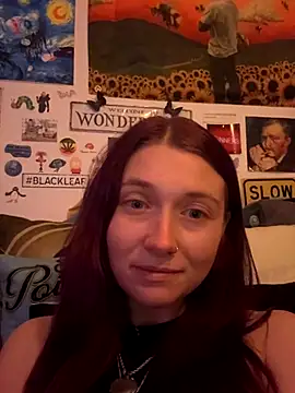 PauliinaBlue online show from October 2025 10:33:02 PM