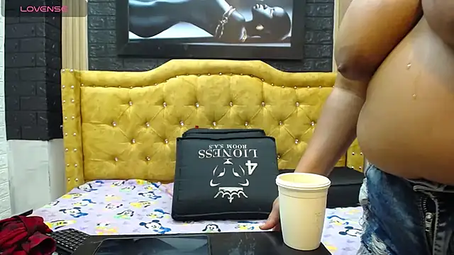 valeri wet online show from March 2026 01:19:02 PM