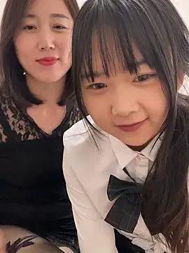 Snapshot of xiaoxue7788 chatting on October 2025 02:44:01 AM xiaoxue7788 online show from October 2025 02:44:01 AM