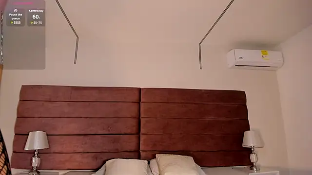 LittleVaale online show from February 2026 10:28:01 AM