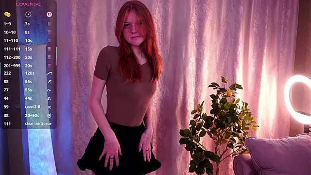 VernellArey online show from November 2025 04:55:02 PM