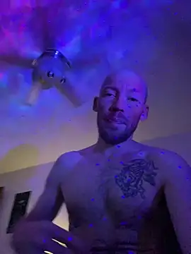 Snapshot of DickTaterish chatting on October 2025 05:03:02 PM DickTaterish online show from October 2025 05:03:02 PM