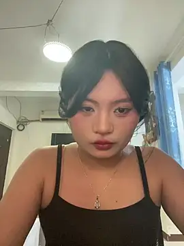 lan-xinh1 online show from October 2025 05:12:02 PM