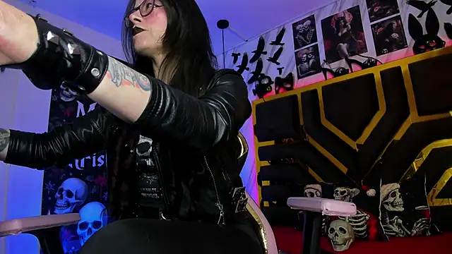 Evangelinejoness  online show from December 2025 11:38:02 AM