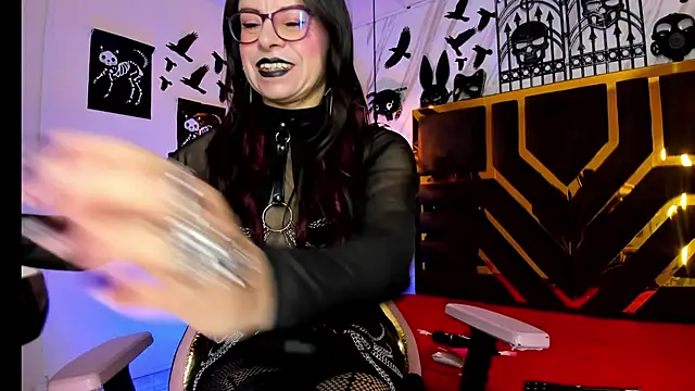 Evangelinejoness  online show from November 2025 11:47:02 AM