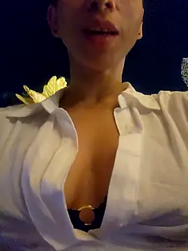 Alice Barry online show from December 2025 02:38:02 AM