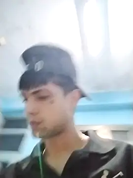 Laikerxxx online show from November 2025 12:58:02 AM