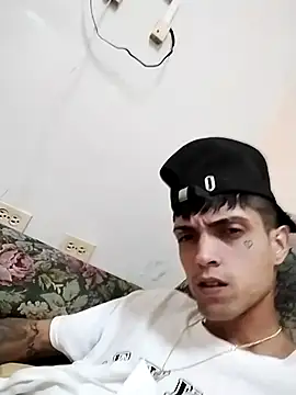 Laikerxxx online show from October 2025 09:15:02 PM