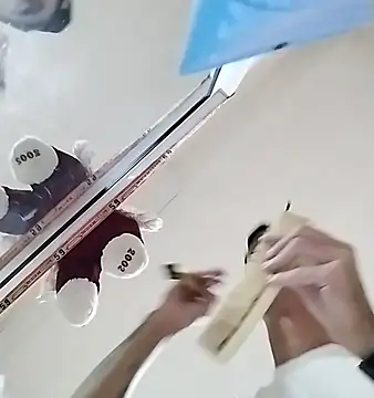 Laikerxxx online show from November 2025 11:08:01 PM