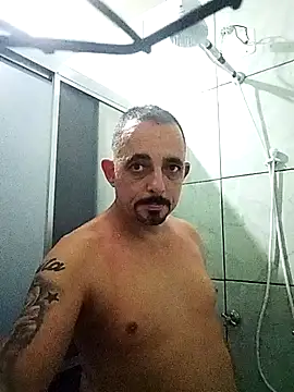 Snapshot of MORENORC79 chatting on April 2026 03:35:02 AM MORENORC79 online show from April 2026 03:35:02 AM