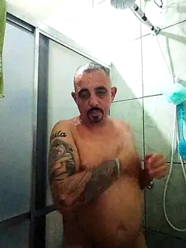 Snapshot of MORENORC79 chatting on April 2026 12:39:01 AM MORENORC79 online show from April 2026 12:39:01 AM