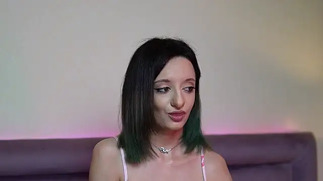 JoelleApril online show from April 2026 08:05:02 PM