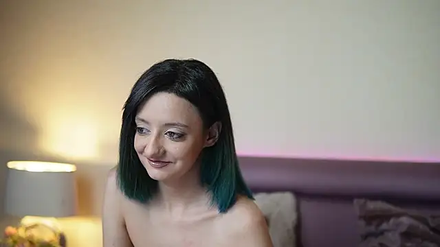 JoelleApril online show from May 2026 08:18:02 PM