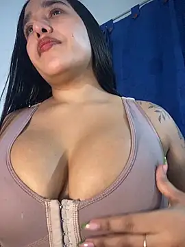 Snapshot of mis-violetha chatting on July 2026 03:23:01 AM mis-violetha online show from July 2026 03:23:01 AM