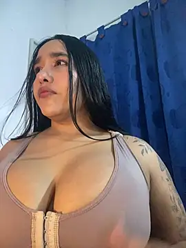 Snapshot of mis-violetha chatting on July 2026 02:58:01 AM mis-violetha online show from July 2026 02:58:01 AM