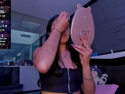 princesstina- online show from January 2026 07:42:02 PM