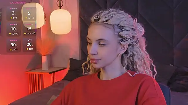 Snapshot of mia_silkk chatting on December 2025 07:25:02 AM mia silkk online show from December 2025 07:25:02 AM