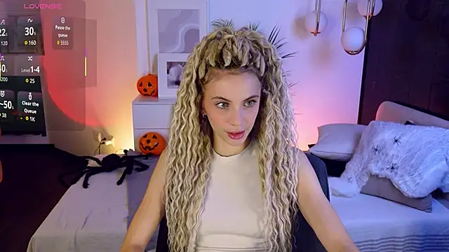 Snapshot of mia_silkk chatting on October 2025 06:21:02 AM mia silkk online show from October 2025 06:21:02 AM