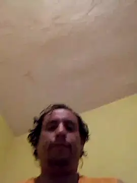 Snapshot of Aniittaaa chatting on October 2025 07:18:01 AM Aniittaaa online show from October 2025 07:18:01 AM