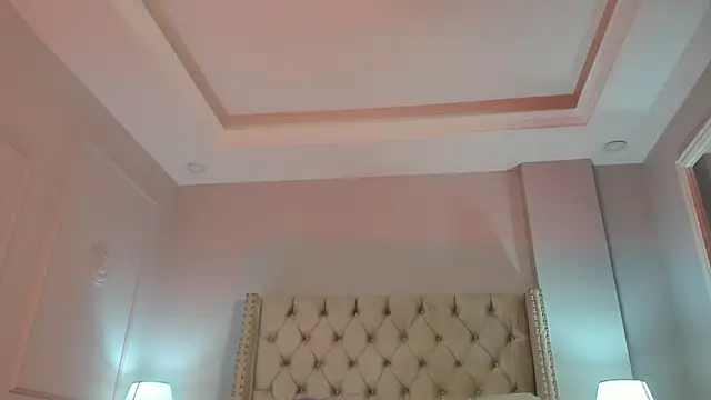 Charlie Storm  online show from January 2026 12:53:01 PM