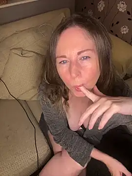 foxy-Chantelle online show from November 2025 12:15:02 AM