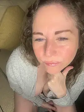 foxy-Chantelle online show from November 2025 10:57:02 PM