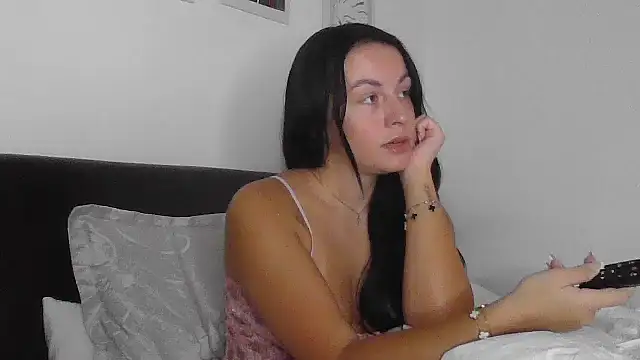 AlecsandraMae online show from October 2025 07:55:01 PM