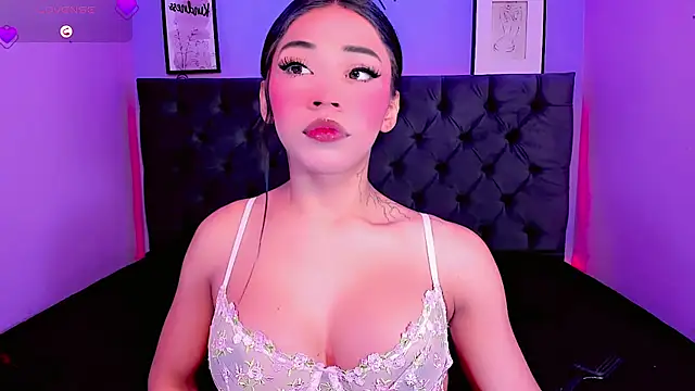 KIISHANNY online show from May 2026 08:56:02 PM