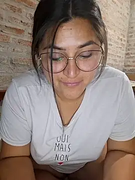 morenalatinaa online show from April 2026 08:04:01 AM